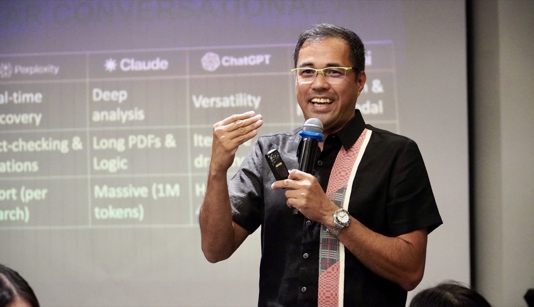 Jerry Ilao teaching practical AI tools to a business audience