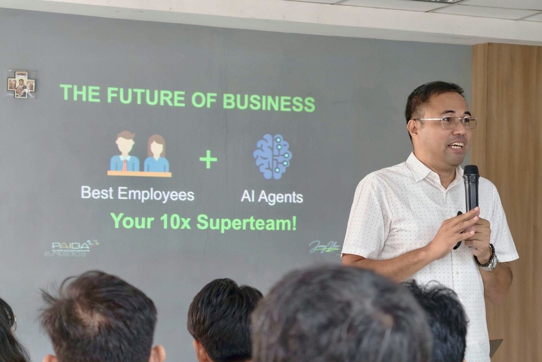Jerry Ilao presenting the future of business: best employees plus AI agents, your 10x superteam