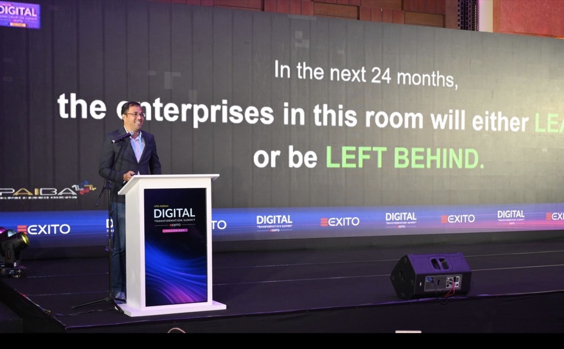 Jerry Ilao delivering a keynote on the Digital Transformation Summit main stage